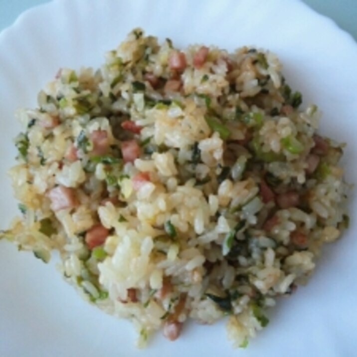 ほうれん草入りチャーハン レシピ 作り方 By リラリラリンゴ 楽天レシピ